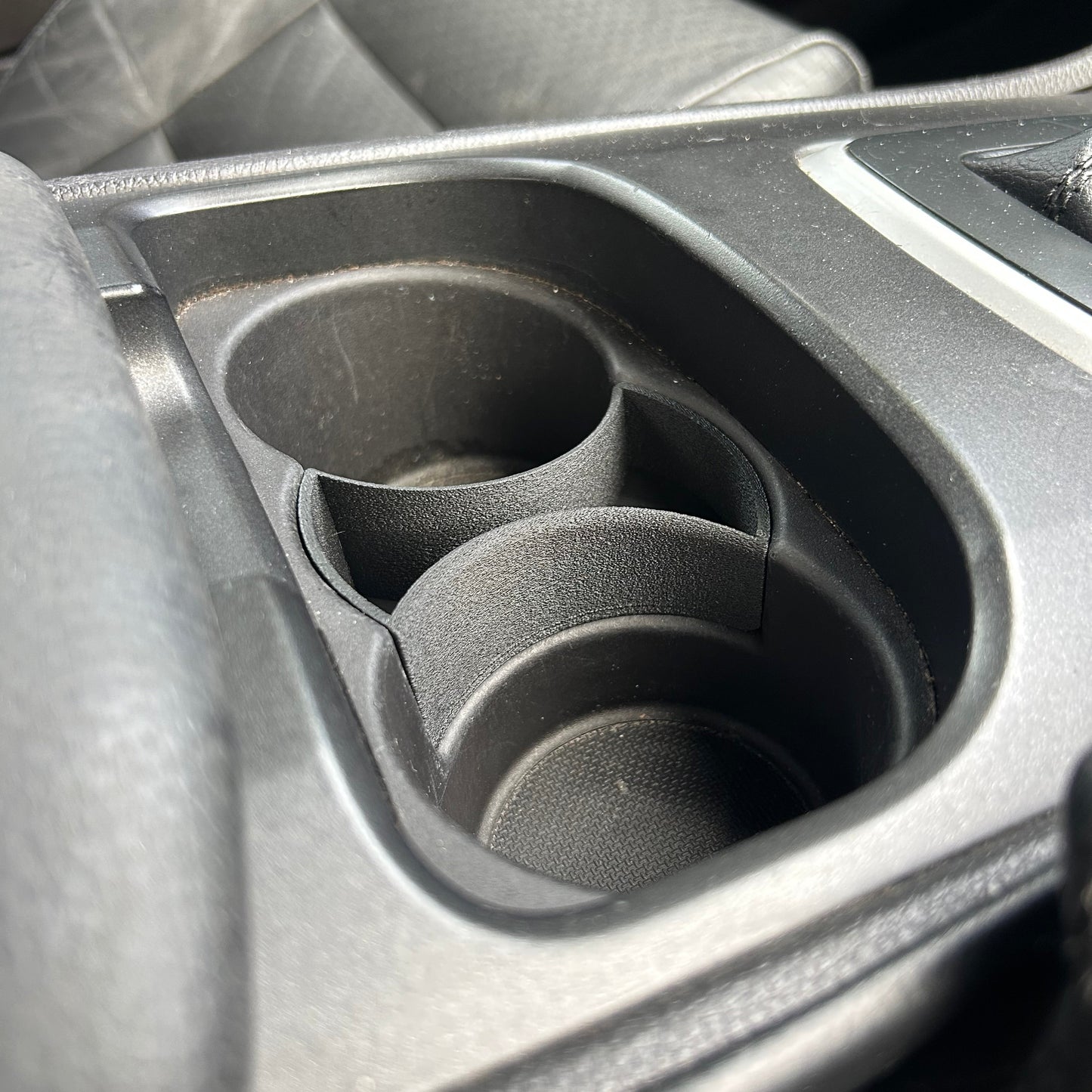 Ford Falcon FG-FGX Cupholder Divider